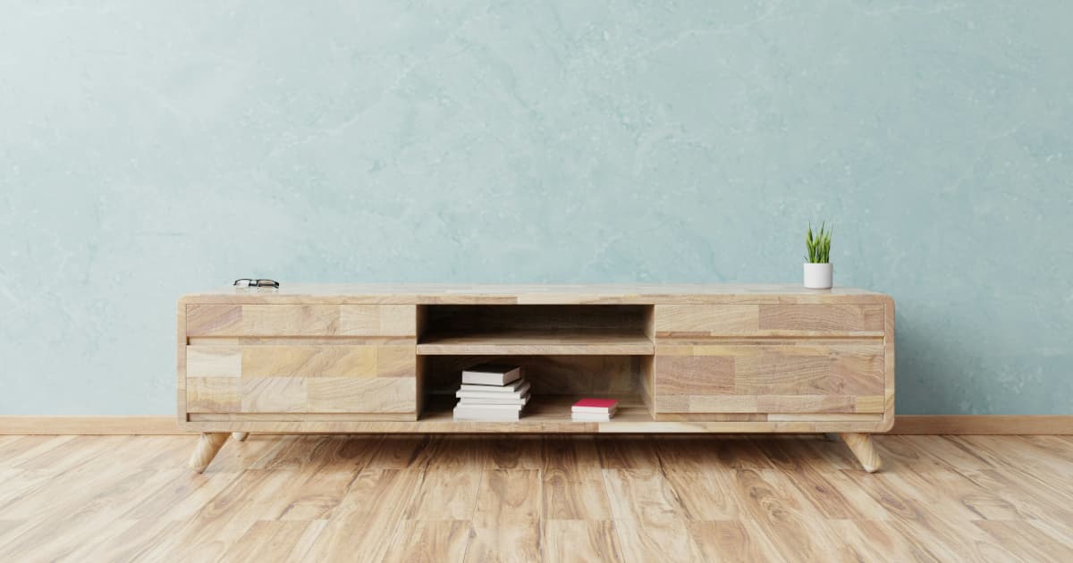 Autorin Elizabeth Graham kritisiert Trumps Aufruhr-Vorwürfe gegen Senator Mark Kelly