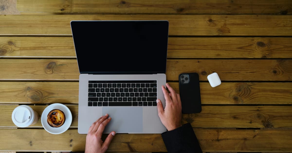 Robert Spadoni Stipendium nimmt Bewerbungen von Wirtschaftsstudenten entgegen mit Fokus auf ethische Innovation