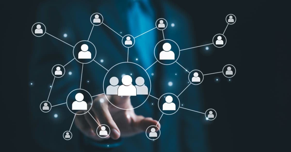 Erneuerbare-Energien-Branche steht vor kritischem Fachkräftemangel während des raschen Umbaus