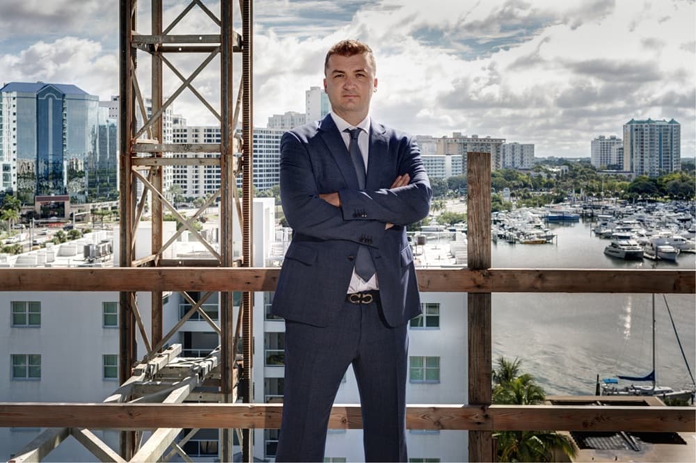 Sarasotas Luxusimmobilien trotzen Floridas abkühlendem Markt mit Immobilien über 3 Millionen Dollar, die zum vollen Preis verkauft werden