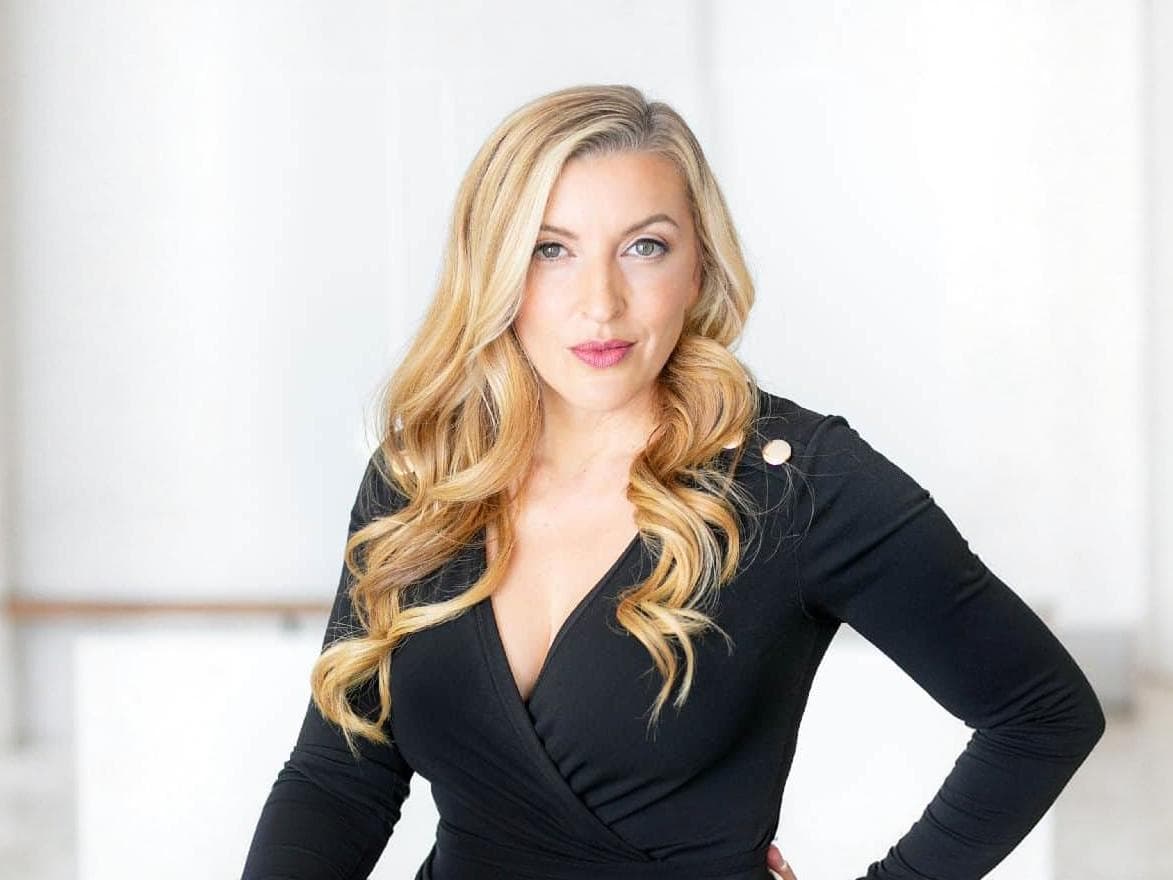 LA-Maklerin hinterfragt Erzählung von "Wohnungsmarkt-Reset 2026" und nennt Zinsen und COVID-Preise als Markttreiber