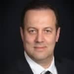 Dentistry of Oxnard erweitert umfassende Zahnpflege mit modernen digitalen Implantatdienstleistungen