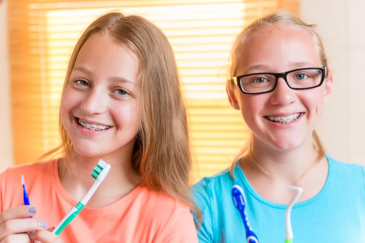Alliston Orthodontics & Oral Surgery dokumentiert Jahrzehnte integrierter kieferorthopädischer und chirurgischer Versorgung