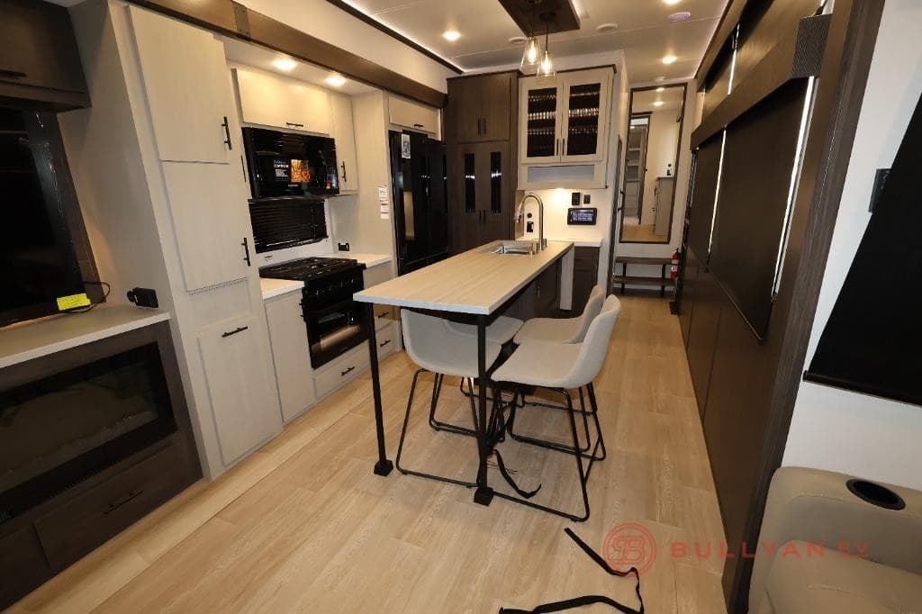 Bullyan RV erweitert Wohnmobil- und Camper-Bestand in Duluth, MN