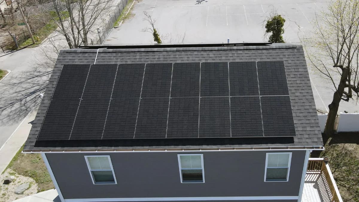 Sunfinity Power & Roofing etabliert sich als führender Anbieter für Solar- und Dachlösungen in Massachusetts und Rhode Island