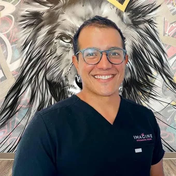 Zahnarztpraxis in Clearwater bietet fortschrittliches Zoom-Zahnaufhellungssystem mit Fokus auf Patientenkomfort