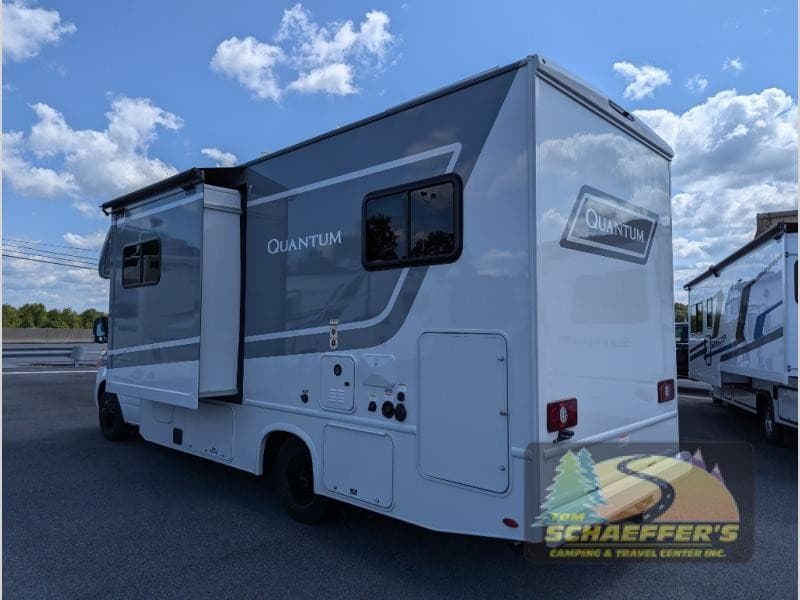 Tom Schaeffer's RV Superstore erweitert Ausstellungsfläche und Inventar in Pennsylvania