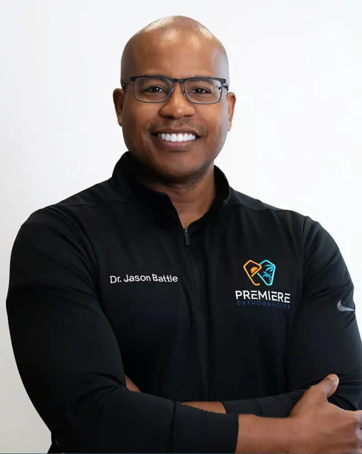 Winter Springs Kieferorthopäde Dr. Battle führt lebenslange Garantie für Zahnspangen und Invisalign ein