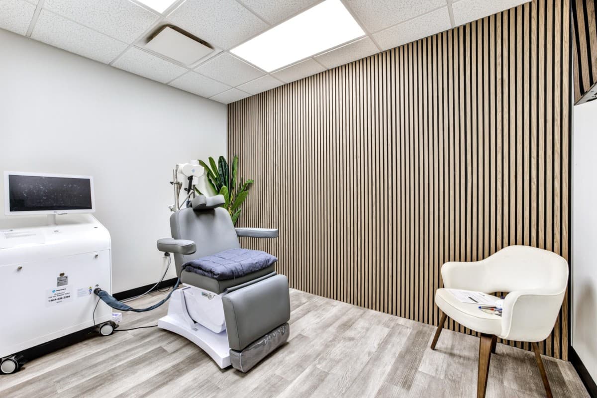 Psychiatrieklinik in Scottsdale ergänzt Esketamin-Therapie neben TMS bei behandlungsresistenter Depression
