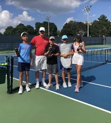 Bayview Village Tennis Camp eröffnet Anmeldung für 2026 mit begrenzter Teilnehmerzahl