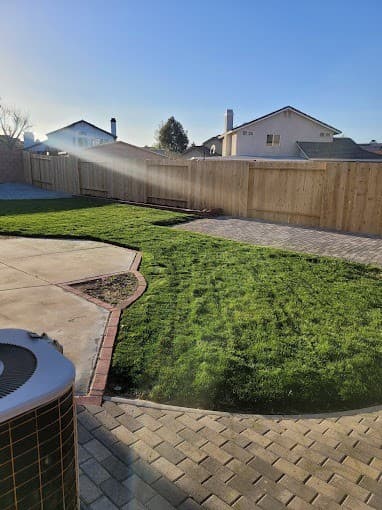 Heavenly's Lawn Care erweitert umweltfreundliche Dienstleistungen auf vier Städte in Orange County