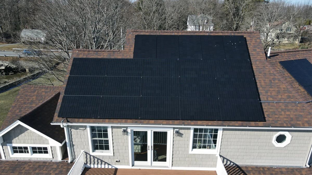 RI und MA gehören zu den Top 5 bei Stromkosten; Ein lokales Unternehmen reagiert mit ehrlichen Solarbewertungen