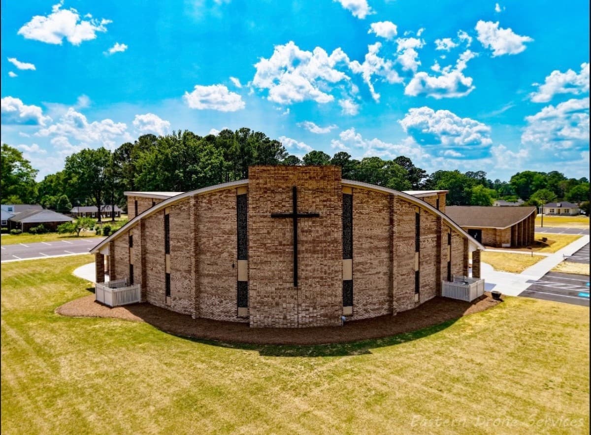Glad Tidings Church erweitert Gemeindearbeit unter Pastor Rick Barnes