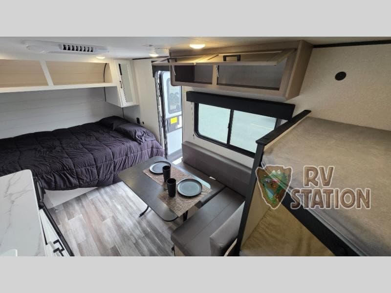 RV Station - Main aktualisiert Bestand in Texas und erweitert Angebot an ziehbaren Wohnmobilen und Gebrauchtfahrzeugen