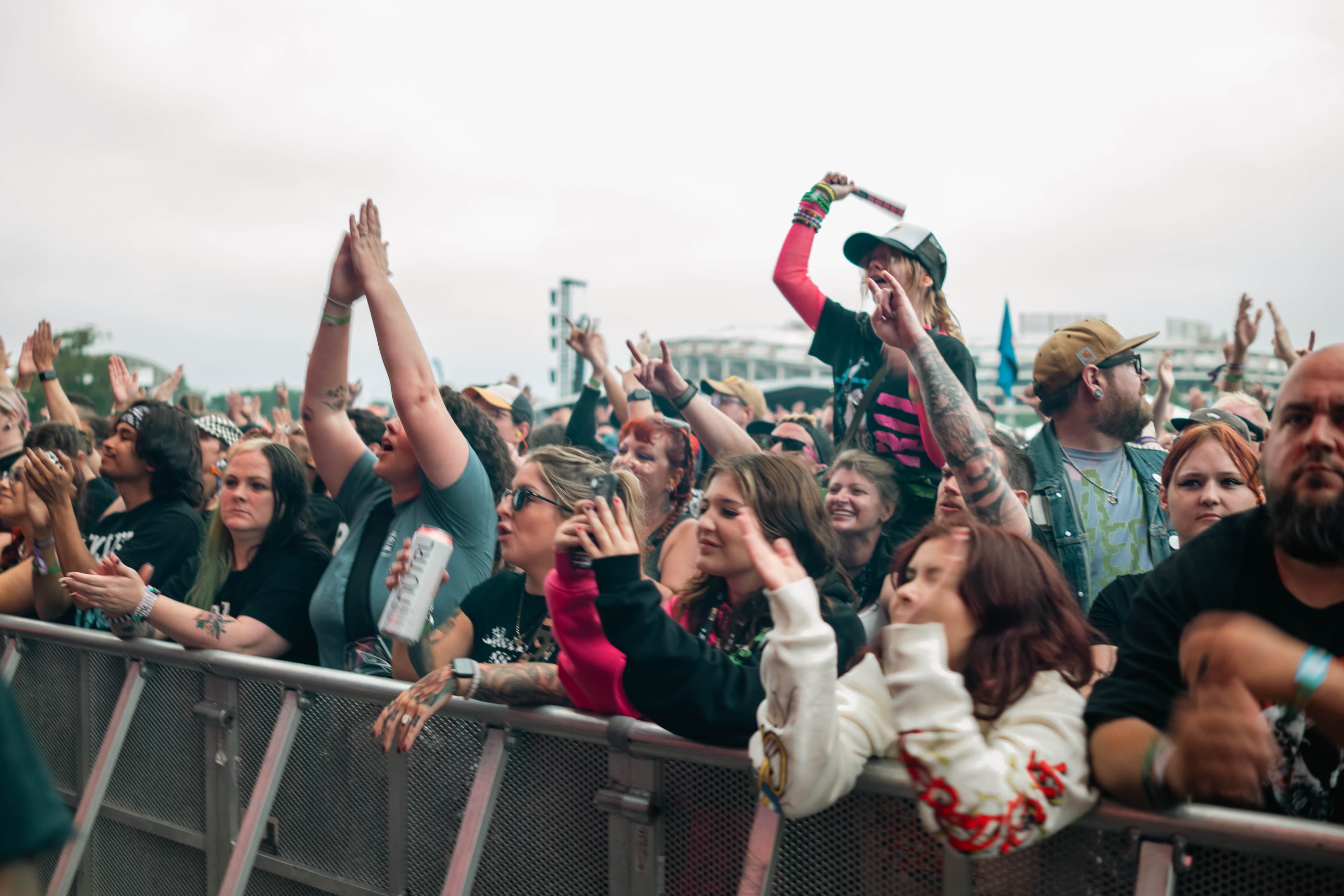 Keep A Breast Foundation kehrt 2026 mit neuen Partnerschaften und Aktionen zur Vans Warped Tour zurück