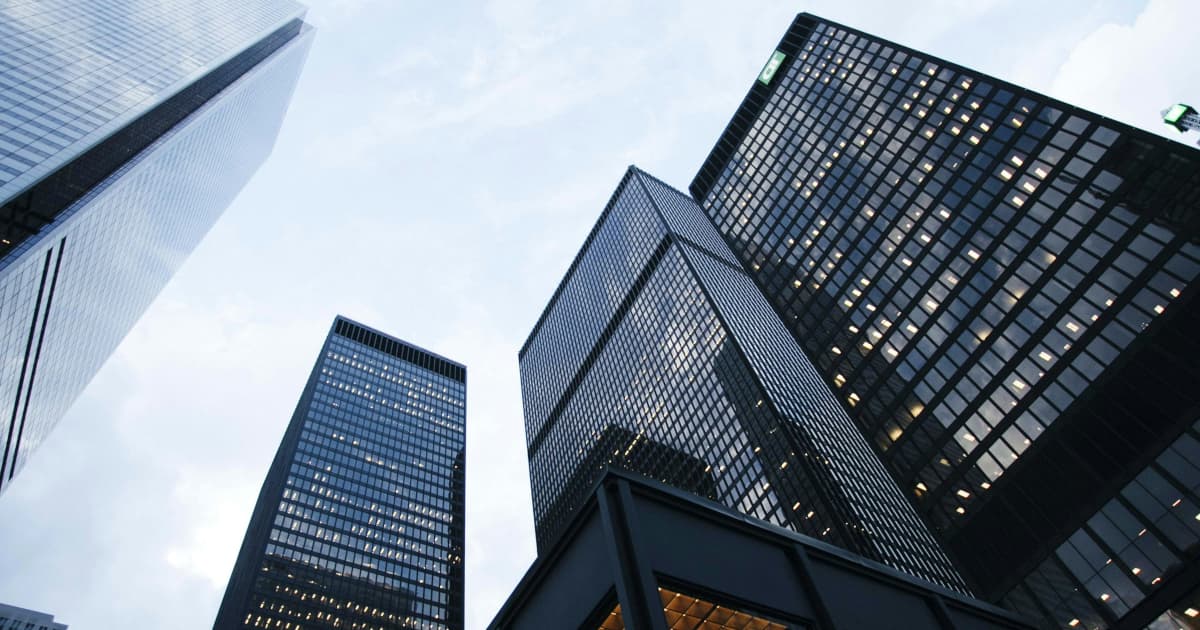 Critical Infrastructure Technologies und Babcock International erweitern Verteidigungszusammenarbeit auf Europa und Südostasien