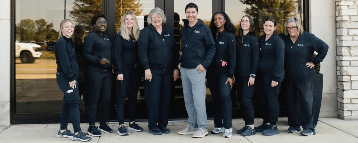 Masri Orthodontics führt hauseigene Clear Aligner neben traditionellen Zahnspangen in Livonia ein