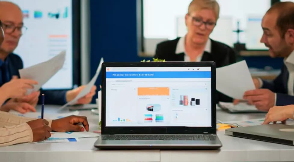 Upland Qvidian führt generative KI ein, um das RFP-Antwortmanagement zu revolutionieren