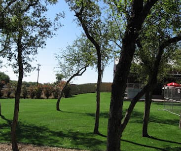 Texas Custom Turf erweitert sein Angebot mit Kunstrasenteppichen für flexible Außenbereiche