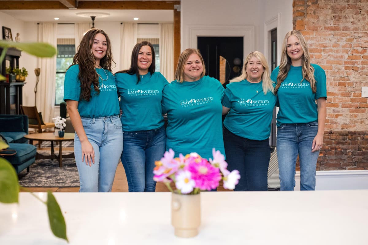 Empowered Sisterhood startet, um das finanzielle Selbstvertrauen von Frauen in der Lebensmitte zu stärken