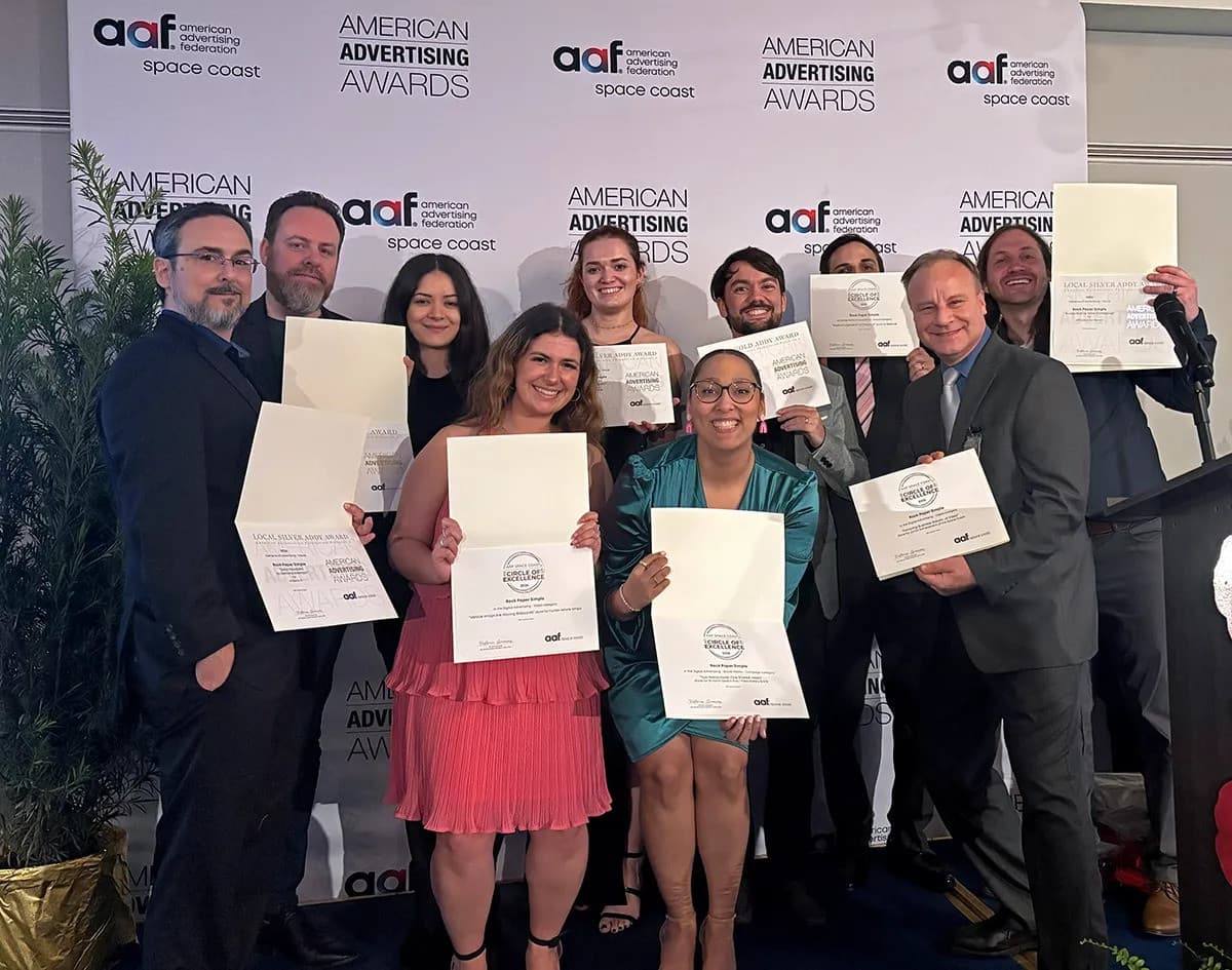 Rock Paper Simple gewinnt 10 ADDY-Auszeichnungen bei der AAF Space Coast Gala 2026 und markiert damit kreativen Erfolg nach der Übernahme