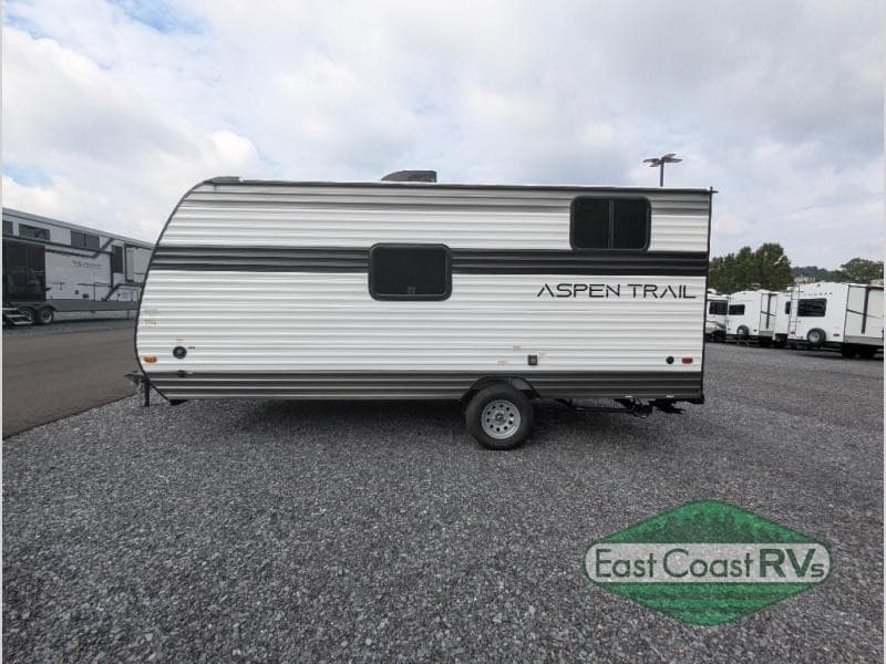 East Coast RV meldet aktualisierten Bestand in Bedford, PA, mit Fokus auf Wohnwagen und regionale Käufertrends